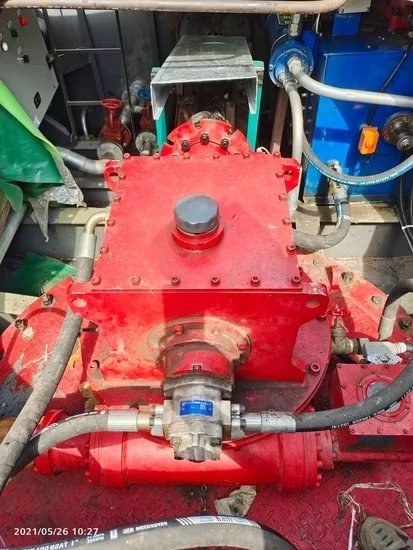China-Supplier-OEM-Z-Drived-Fixed-Pitch-Well-Mounted-Azimuth-Thruster.avif (2)